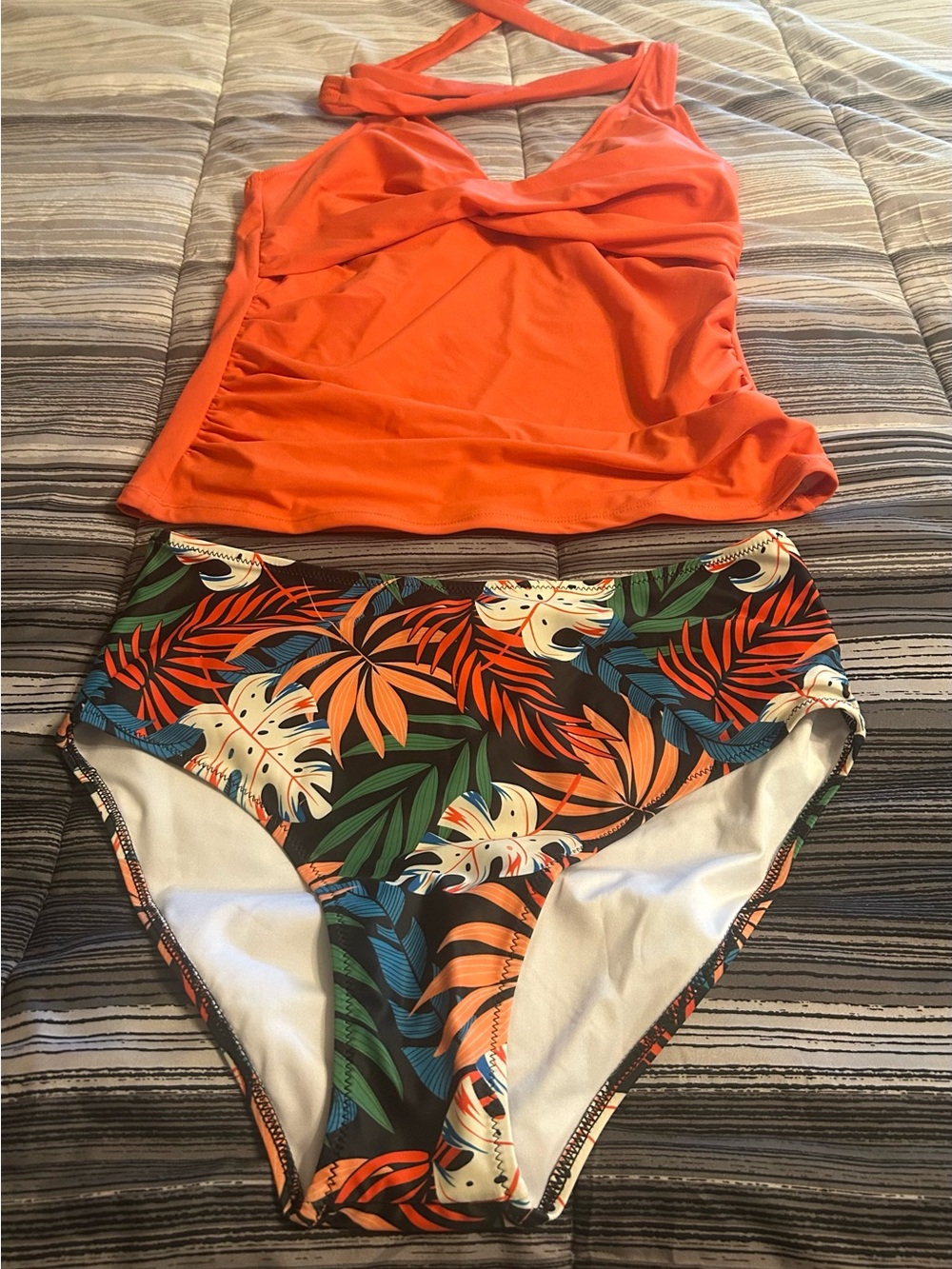 Floral Tropical Print Tankini Swim Suit in Orange, Blue, Green New with Tags